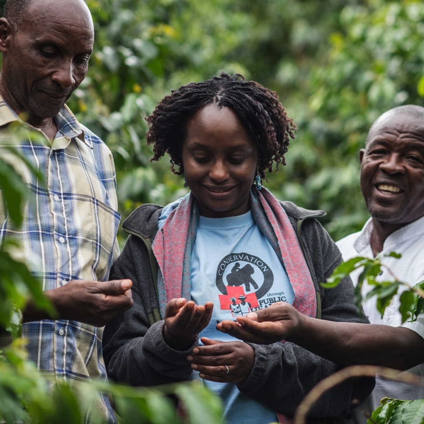 dr-gladys-with-gorilla-conservation-coffee-lead-farmers-vincent-and-sam-karibwende-photo-by-jo-anne-mcarthur